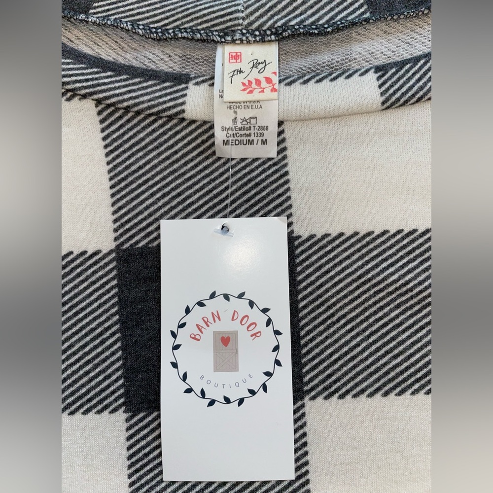 7th Ray Gracie Sequin and Plaid Top Women Medium Oversized Gray Cream Boutique - Picture 5 of 6